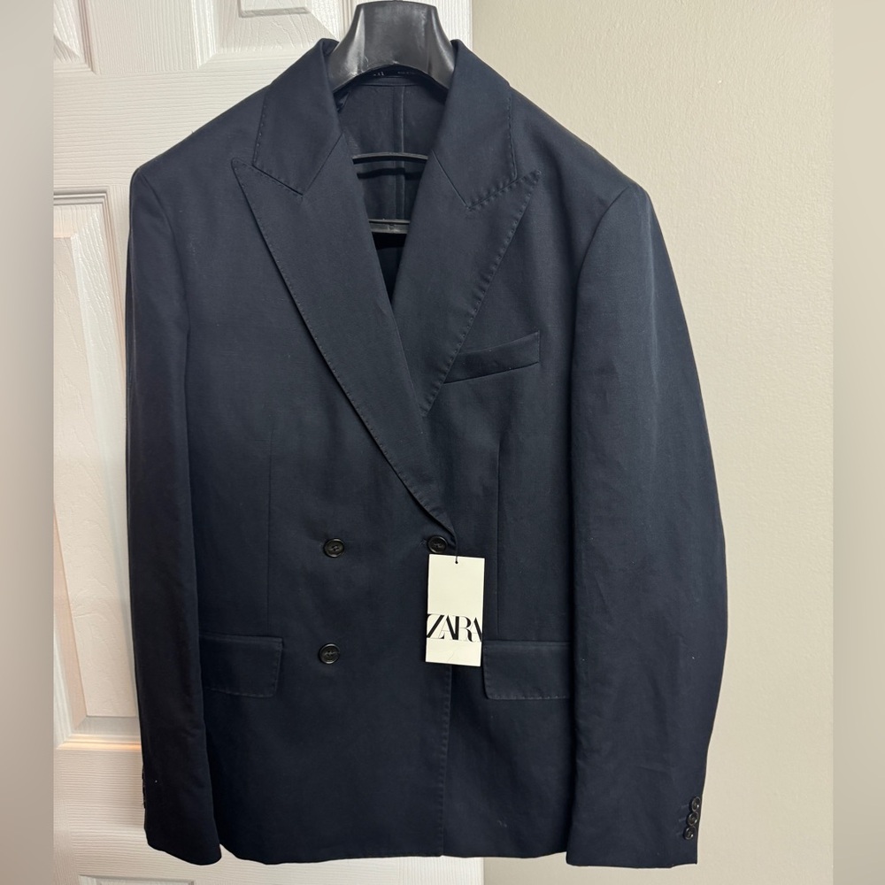 Zara Men's Dark Blue Double-Breasted Blazer